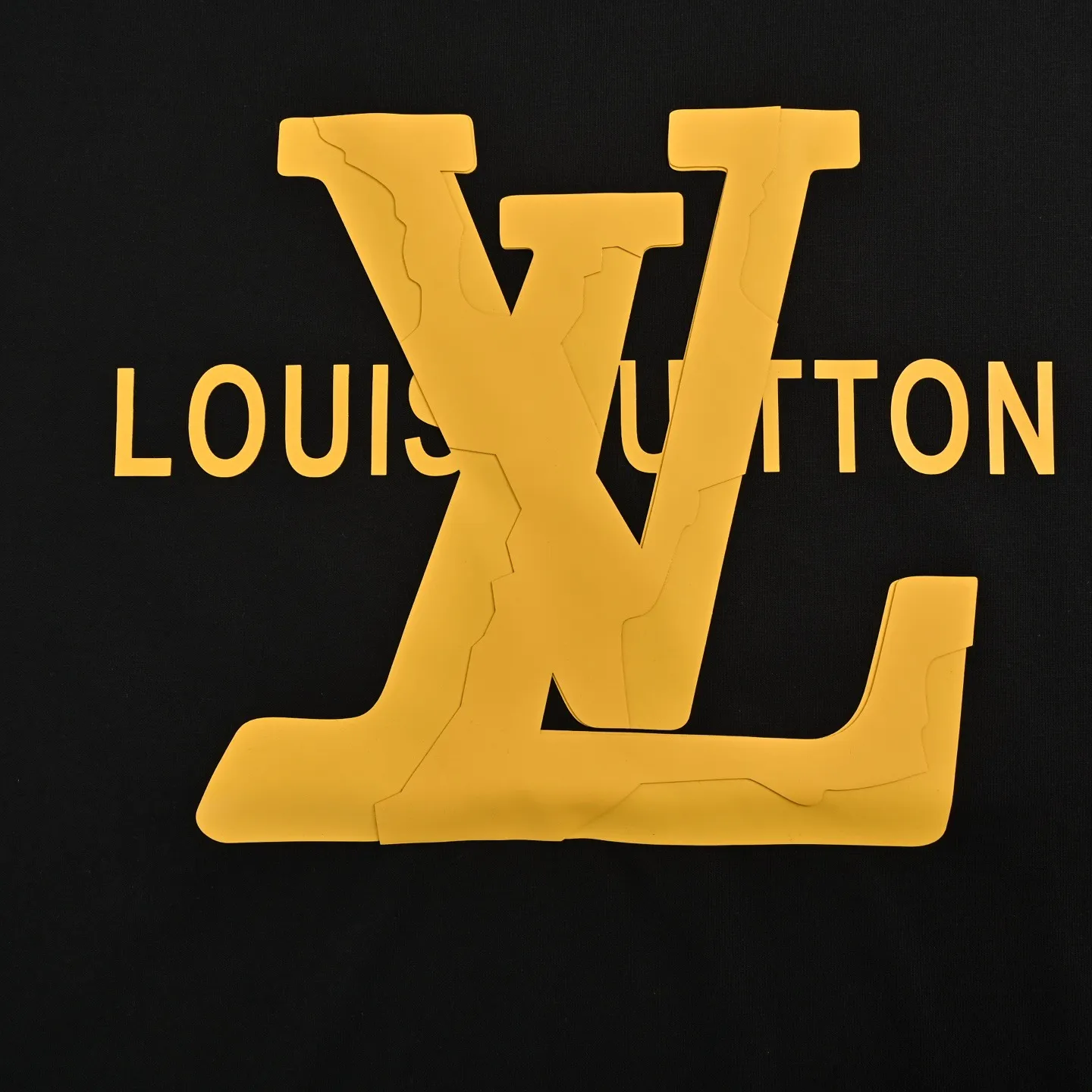 Louis Vuitton/